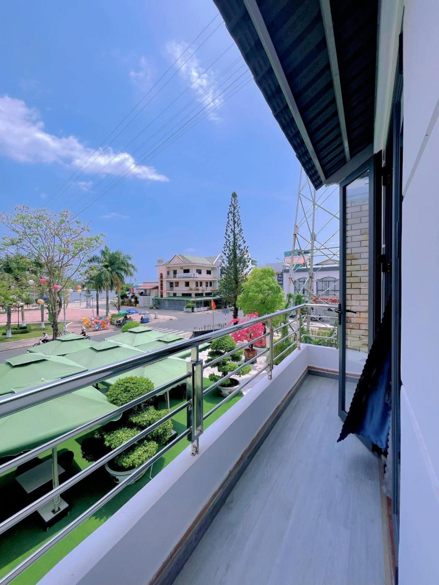 Sai Gon Ha Tien Hotel Exterior photo