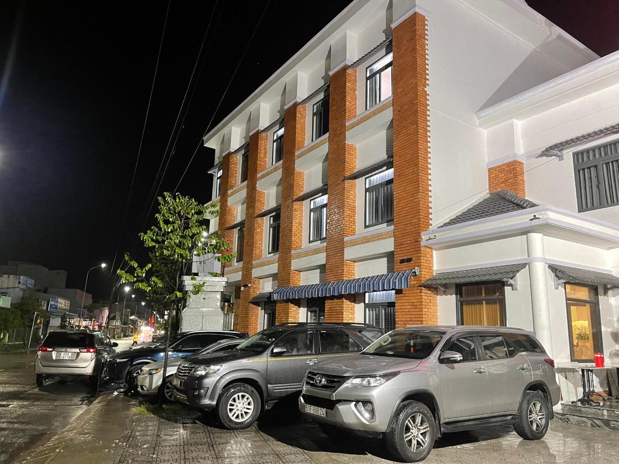 Sai Gon Ha Tien Hotel Exterior photo